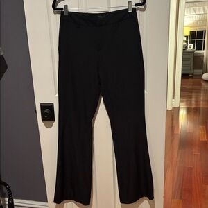 Banana Republic black flare dress pants. Women’s size 2.